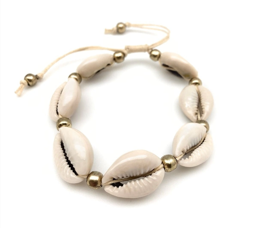 shell pull tie bracelet